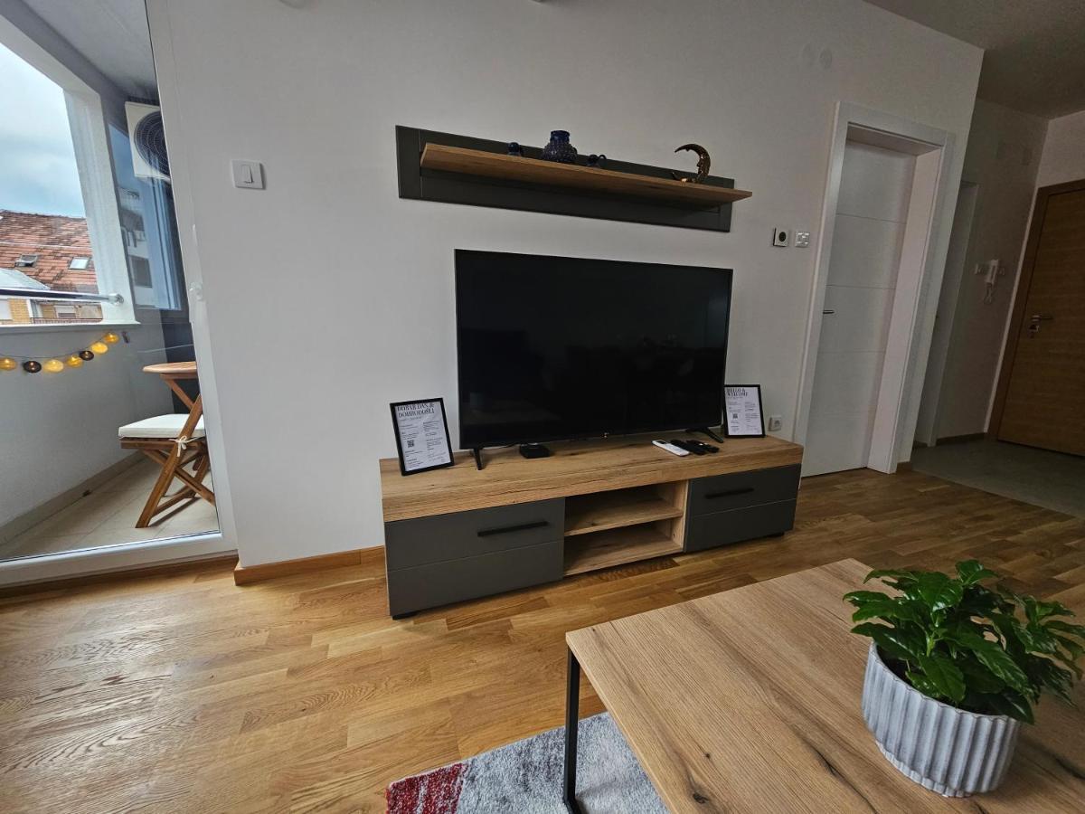 Sun&Moon Apartments 노비사드 외부 사진