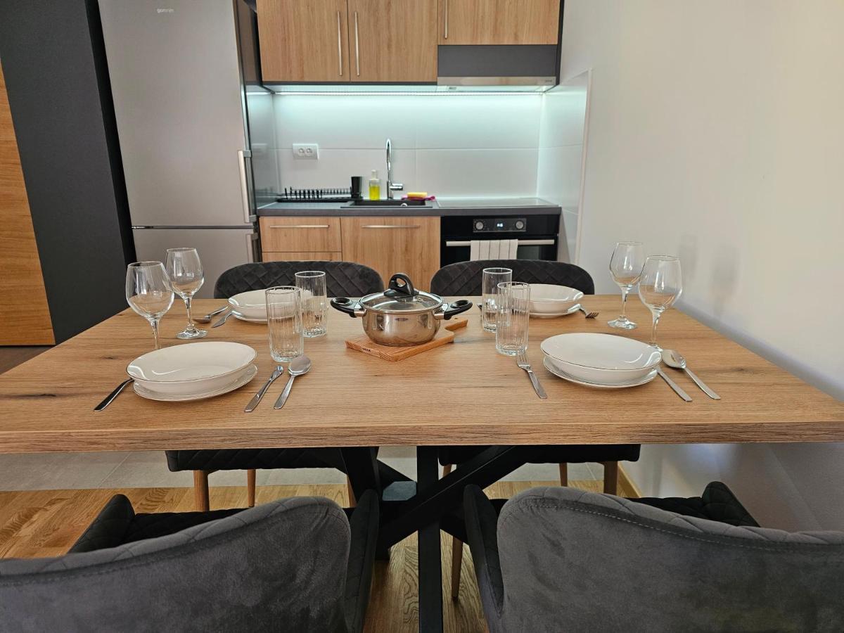 Sun&Moon Apartments 노비사드 외부 사진